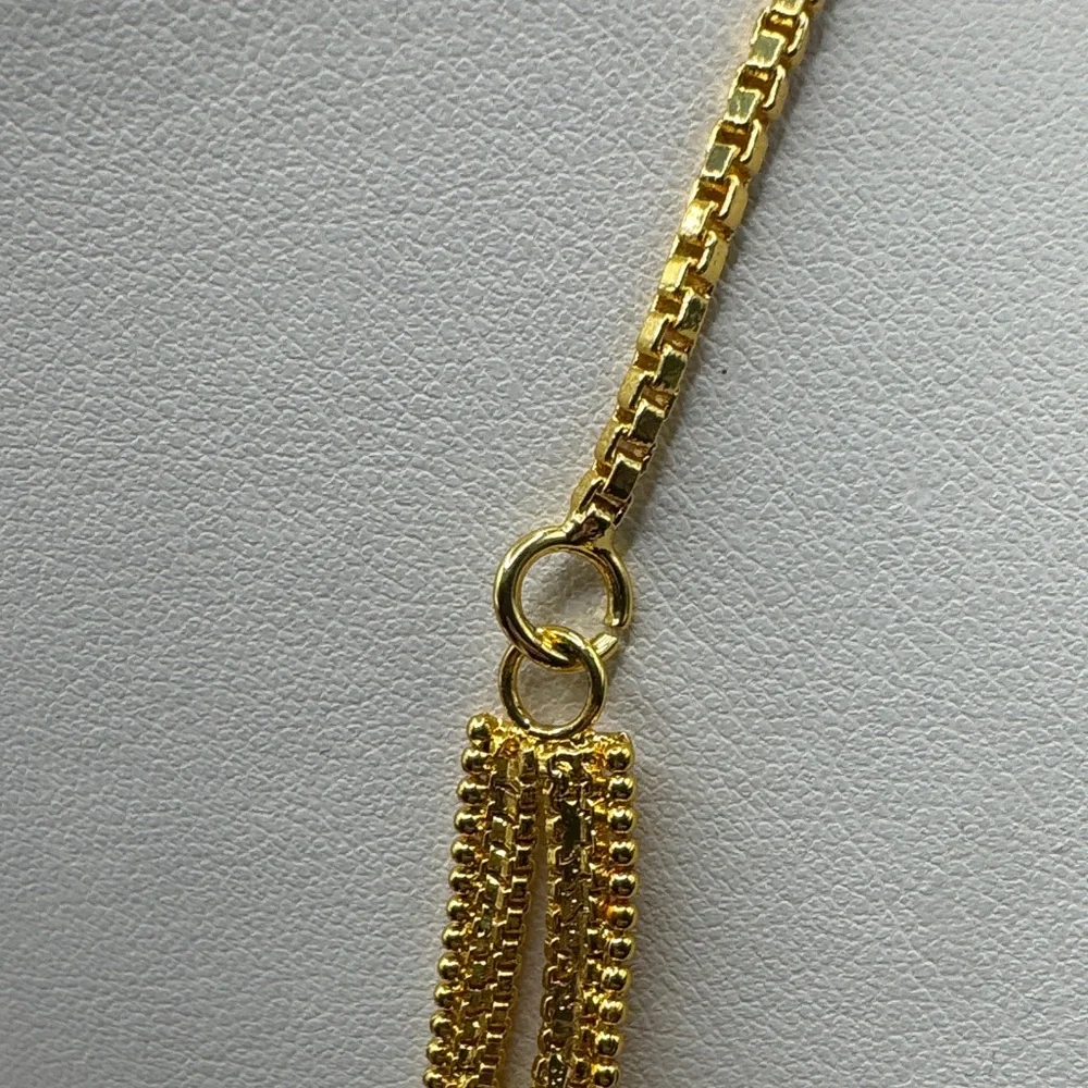 Bollywood Indian Gold Tone Necklace and Earring Set